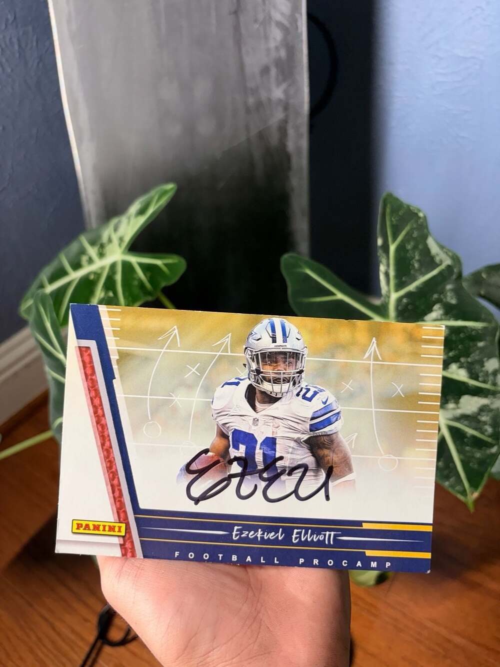 Ezekiel Elliott Hand-Signed Autograph Panini Football ProCamp Promotional Card